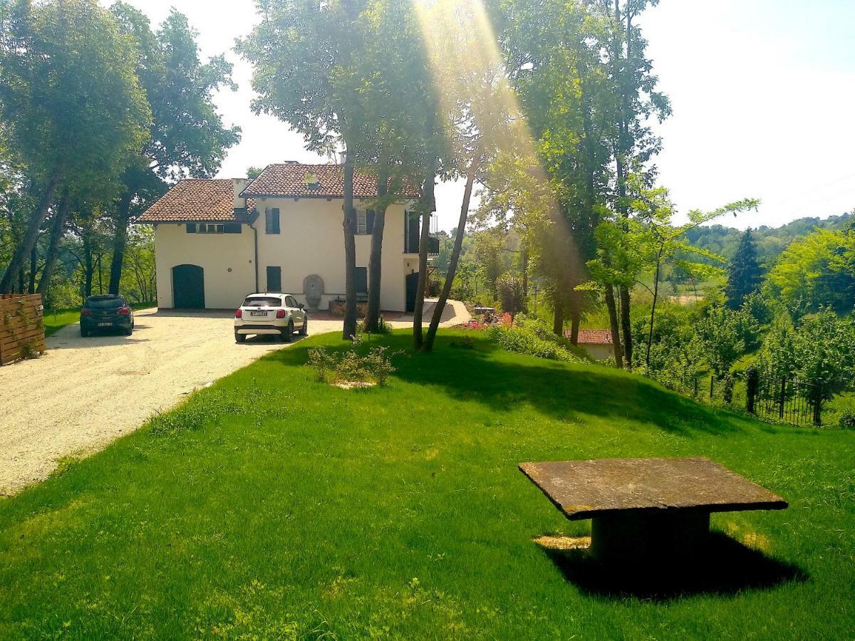 America Nei Boschi B&B Bra Extérieur photo